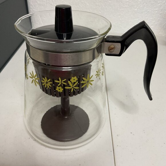 Vintage Pyrex Cory 6 Cup Percolator Carafe Yellow Flowers Brown Lid Handle